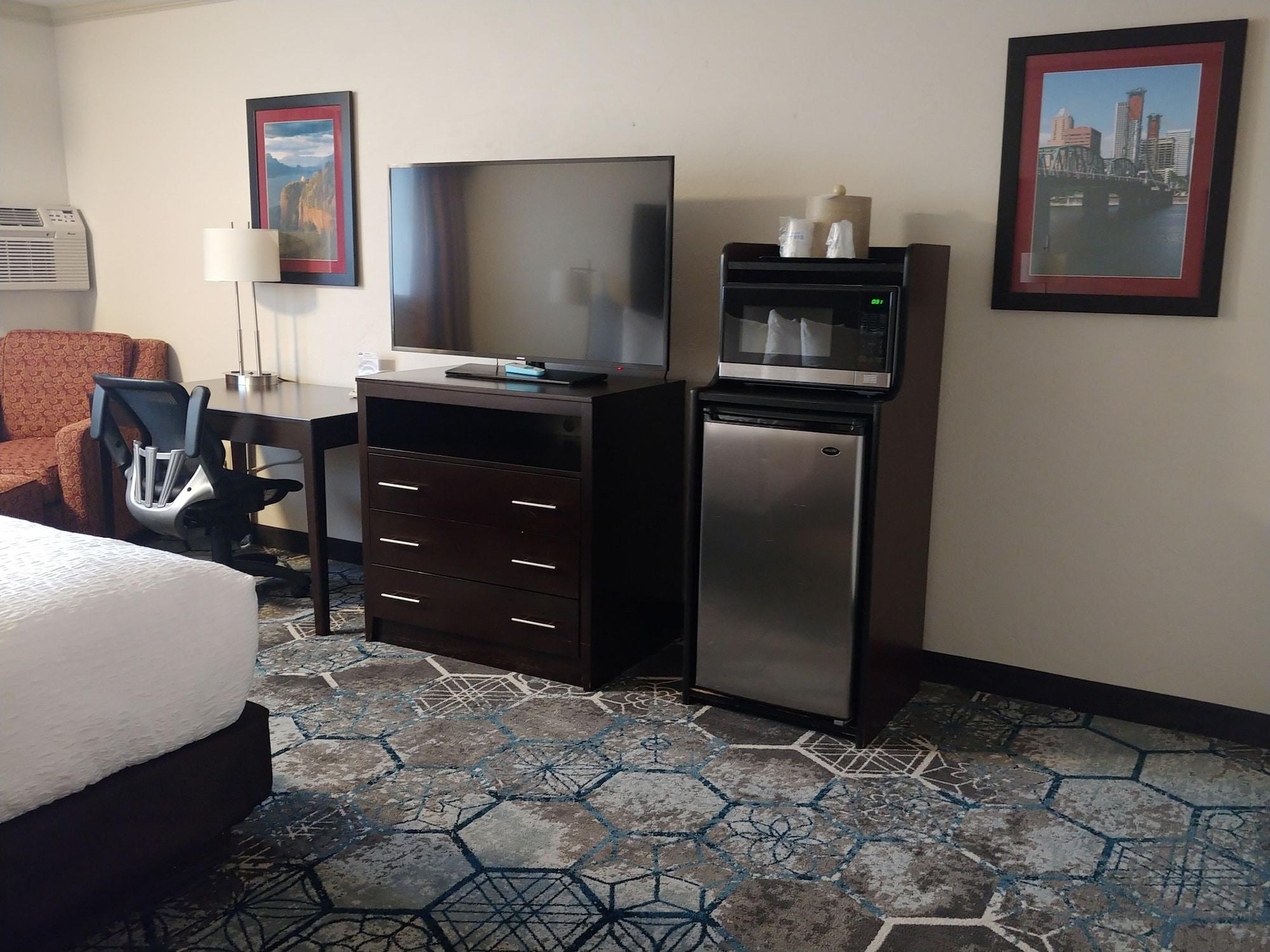 Best Western Plus Parkway Inn Wilsonville Exteriér fotografie