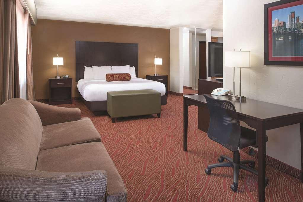 Best Western Plus Parkway Inn Wilsonville Exteriér fotografie
