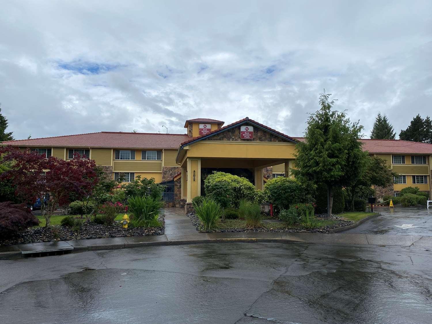 Best Western Plus Parkway Inn Wilsonville Exteriér fotografie