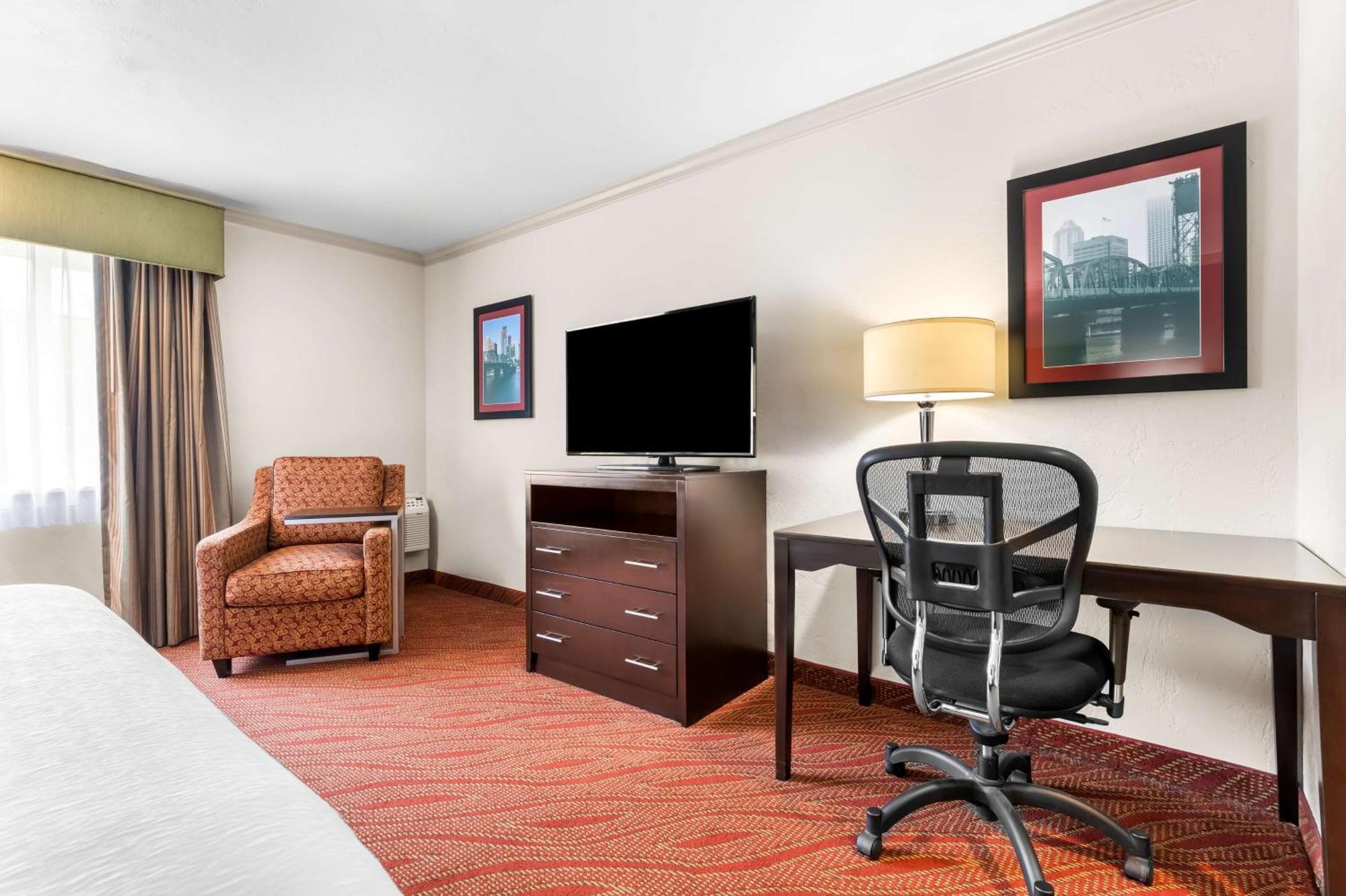 Best Western Plus Parkway Inn Wilsonville Exteriér fotografie